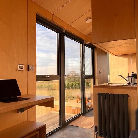 Beautiful Cabins In Herefordshire Countryside Eksteriør billede